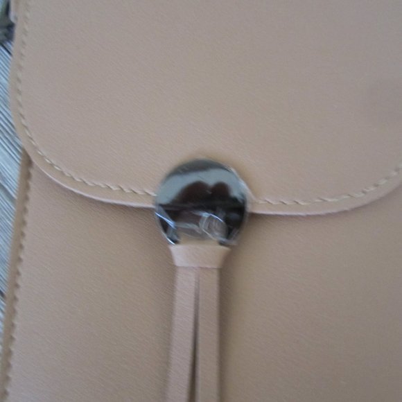 NEW - SAVE THE GIRLS - Phone Touch Screen Purse - Picture 2 of 5